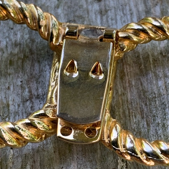 Vintage Gold Tone and Black Shoe Clips Made In France Bow shaped - Picture 8 of 8